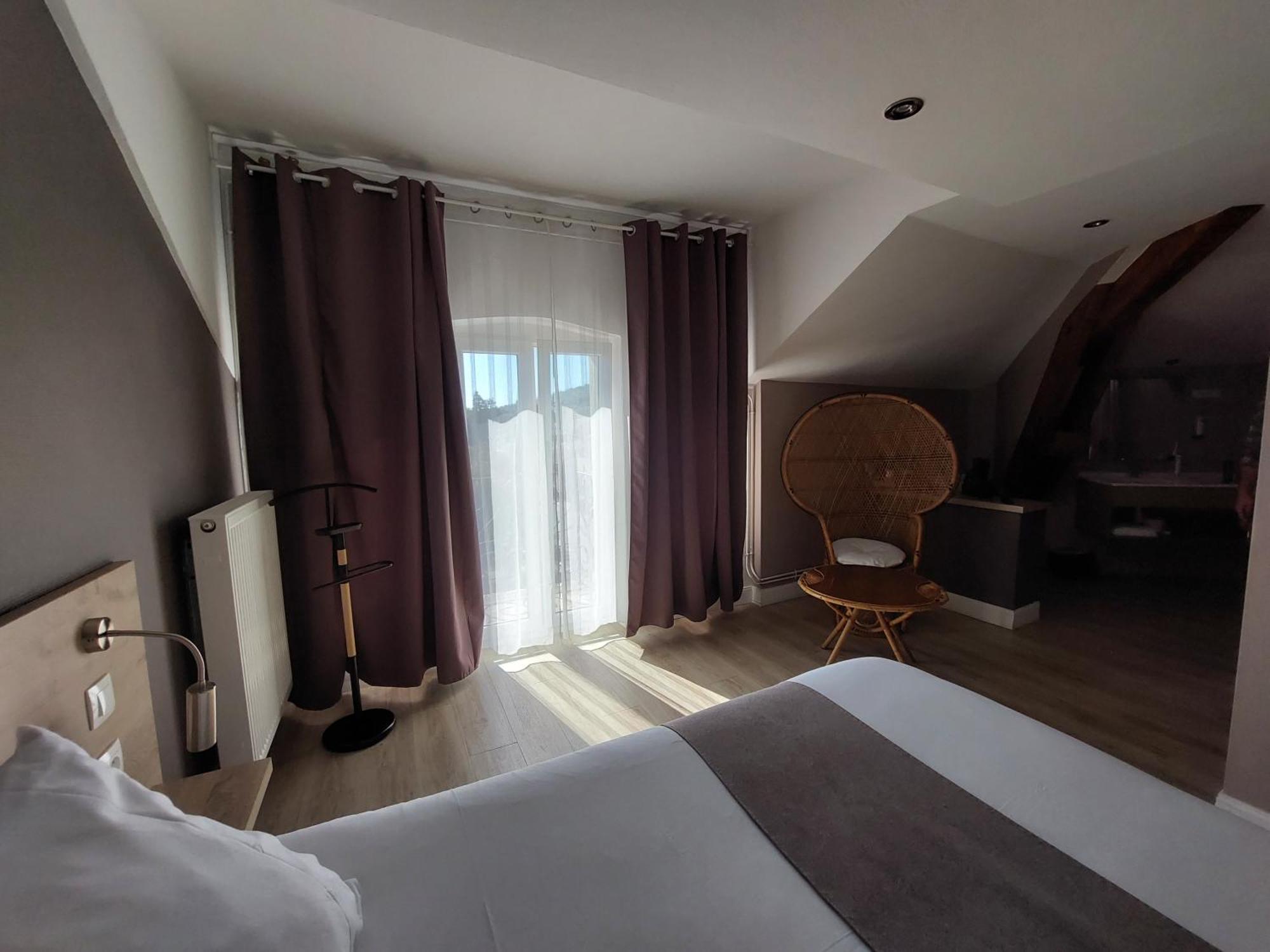 Logis Auberge Des Voyageurs Vandieres  Dış mekan fotoğraf