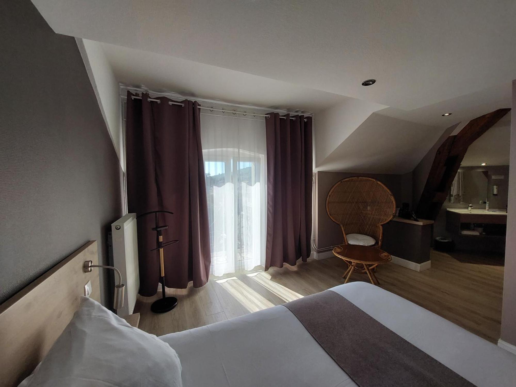 Logis Auberge Des Voyageurs Vandieres  Dış mekan fotoğraf